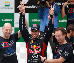 F1 rivals hail Sebastian Vettel hat-trick