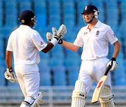 English players watch Dravid`s videos to master spin