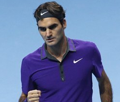 Federer opens with straight-set win at ATP finals