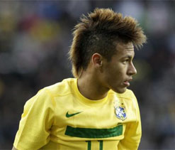 Neymar must come to Europe to have chance of winning Ballon d`Or, says Blatter