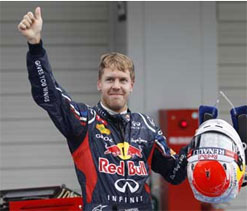 Veteran F1 commentator Walker tips Vettel to break legendary Schumacher’s record