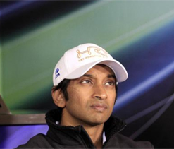 Team India`s Karthikeyan, Chandhok win Race of Champions Asia