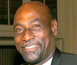 Nobody qualified to suggest Sachin on retirement: Viv Richards