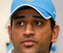 Livid Dhoni holds batsmen, pacers responsible for series loss