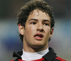 Corinthians could sign Pato