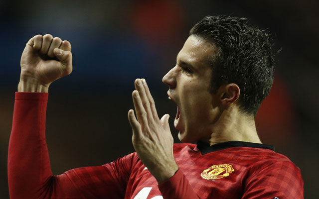 Rooney, Van Persie fire Manchester United three points clear in EPL