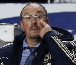 Chelsea boss Benitez fears axe after three games in charge