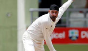 Harbhajan, Sandeep, Siddarth script fall of Gujarat