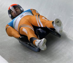 Keshavan wins gold in Asian Championships