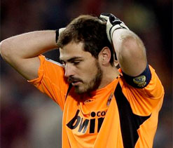 We must respect Mourinho`s decision, says Casillas