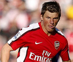 Arshavin close to sealing £4m Reading move