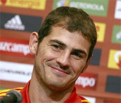 Mourinho hasn`t told Casillas why he was dropped: Karanka