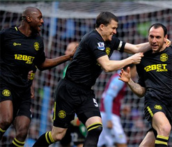 Aston Villa 0-3 Wigan: Martinez’s men heap further misery on struggling Lambert
