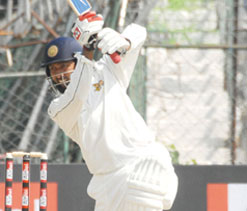 Jaffer`s ton put Mumbai`s one foot in Ranji quarters