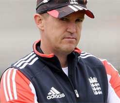 Flower warns England players against ‘complacency’ ahead of Kolkata Test