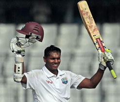 Chanderpaul returns to the number one spot