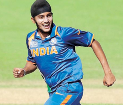 Harmeet to play in C K Nayudu tournament