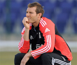 Tremlett undergoes back surgery following injury in recently-concluded UAE series 	
