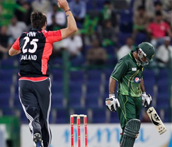Cook, Finn take England to 130-run victory over Pakistan