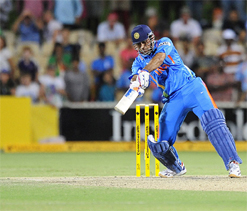 Table-toppers India aim to stifle cornered Aussies