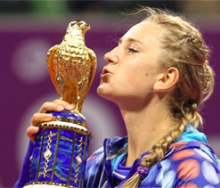 Azarenka overcomes injury to top Stosur in Qatar