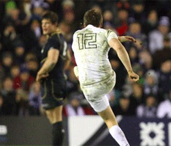 England dig in to beat Scotland 13-6