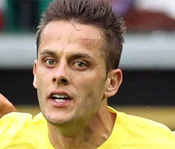Villarreal beats Sevilla 2-1 in Spanish league