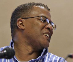 Majola seeks audience with minister to block suspension