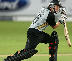 Kiwi player Watling in danger of missing entire series against Proteas