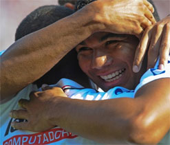 Sao Paulo win thriller against Santos