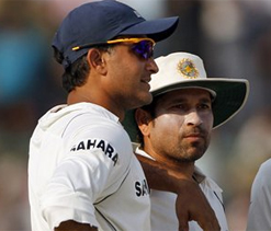 Ganguly supports Tendulkar`s inclusion