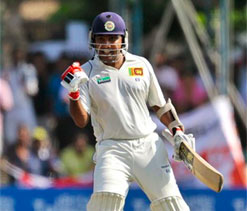 Dropped catches will torment England: Ford