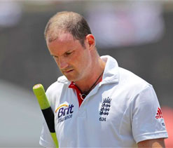 Strauss flummoxed by England`s run of defeats