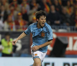 City’s David Silva reveals he’s been playing regularly with ankle injury for four years