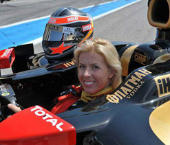 Formula One team appoints female test driver