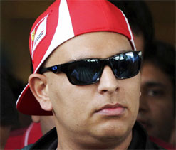 Grateful to God, Yuvraj Singh eyes early comeback