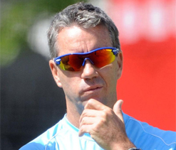 Law to quit as Bangladesh coach