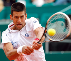 Djokovic makes Monte Carlo third round with mixed display