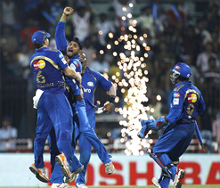 Let Tendulkar play freely, says new MI skipper Harbhajan