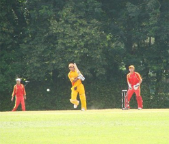 Budding Chinese cricketers to hone their skills in England