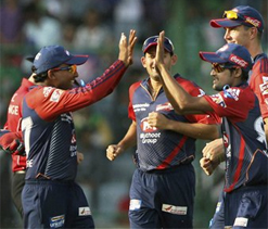 IPL 2012: Leaders Daredevils hope to extend their winning streak