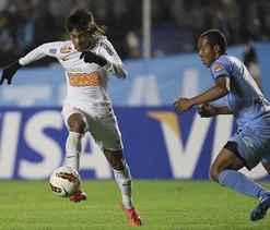 Defending champion Santos lose in Copa Libertadores