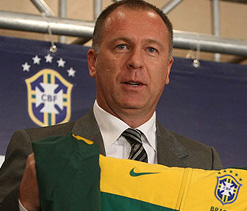 Brazil coach Menezes vows to win 2014 World Cup