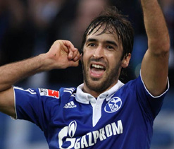 Schalke humbles Hannover 3-0 in Bundesliga