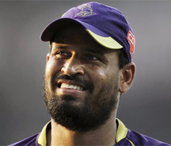 Gambhir backs under-fire Pathan to strike form soon