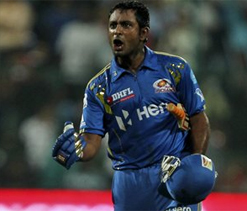 Ugly spat in IPL match between RCB and MI