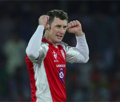 Don`t question integrity of my players: David Hussey
