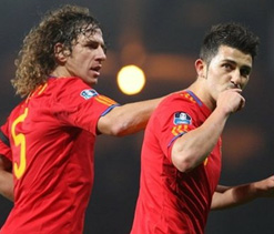 Del Bosque not giving up on Puyol or Villa for Euro 2012