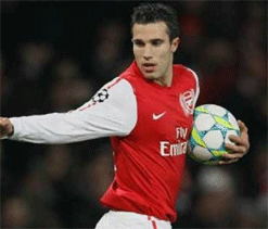 Vieira says Arsenal would lose Van Persie due to Wenger’s fault 