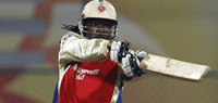 IPL 2012: Merciless Gayle powers Bangalore to 21-run win over Delhi